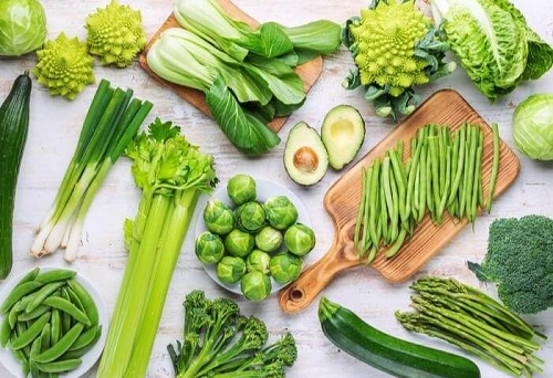 Người bị nhiệt miệng nên ăn nhiều rau xanh