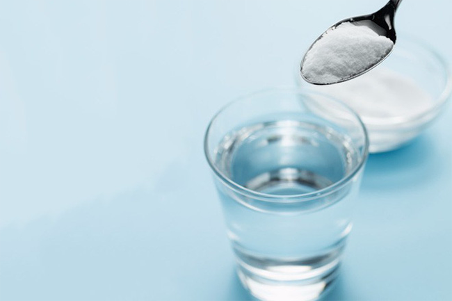 Nước muối giúp cải thiện bệnh nhiệt miệng