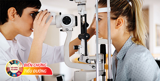Kiểm tra mắt thường xuyên để phát hiện biến chứng mắt do tiểu đường