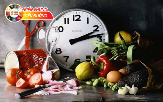 Ổn định đường huyết bằng việc duy trì bữa ăn điều độ đúng giờ