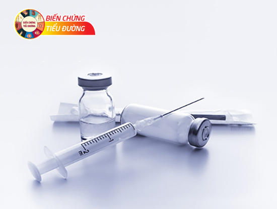 Tiêm insulin là bắt buộc trong điều trị tiểu đường type 1 và type 2 không đáp ứng tốt với thuốc điều trị