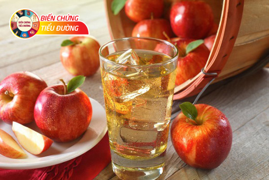Nước ép táo giúp làm chậm hấp thu đường