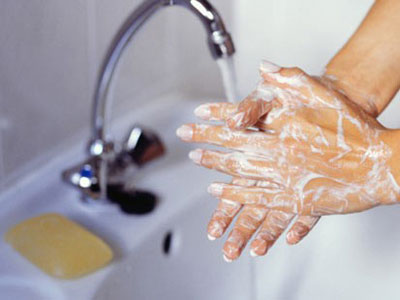 vệ sinh cá nhân sạch sẽ để phòng ngừa bệnh sởi