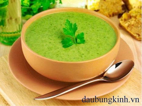Soup cải xoong bạc hà giúp giảm đau bụng kinh