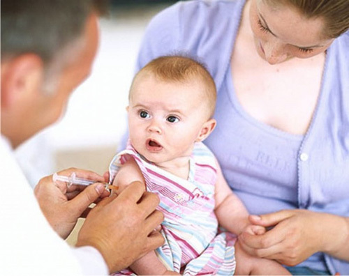 Tiêm vắc xin phòng sởi là cách giảm nguy cơ mắc bệnh hiệu quả