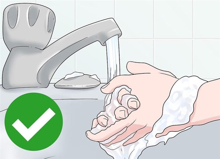 Rửa tay thường xuyên giúp ngăn ngừa vẩy nến tái phát
