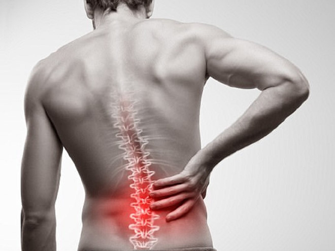 Đau lưng là triệu chứng hay gặp ở mọi đối tượng