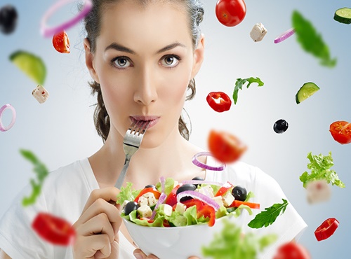 Chế độ ăn lành mạnh giúp giảm đau bụng kinh