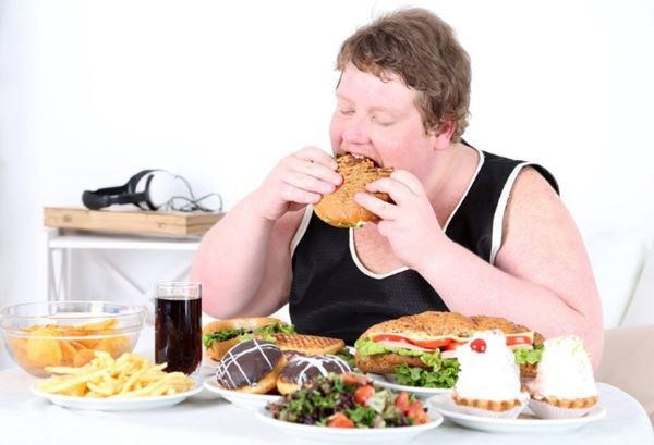 Thừa cân có thể khiến triệu chứng vảy nến thêm trầm trọng