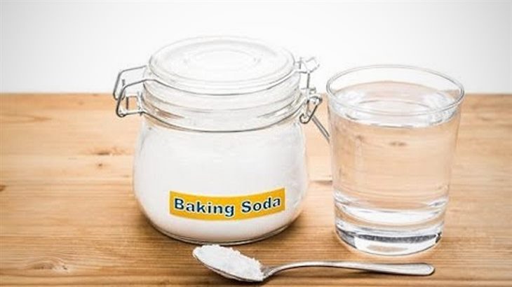    Sử dụng baking soda để súc miệng khi bị viêm loét