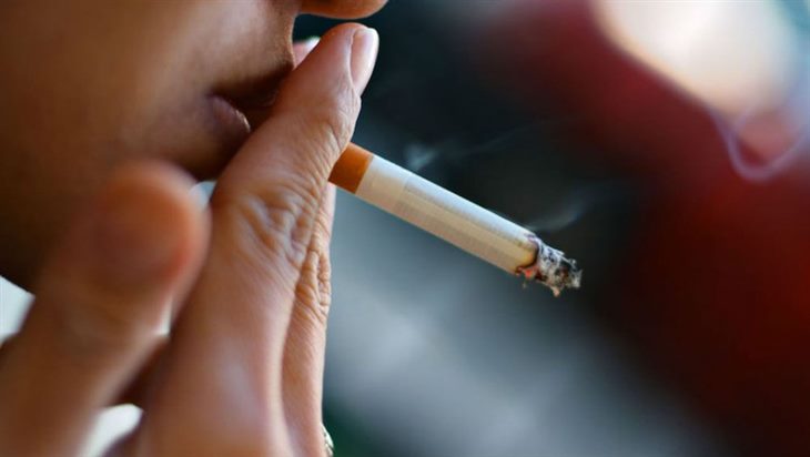 Người hút thuốc lá nên tầm soát ung thư phổi