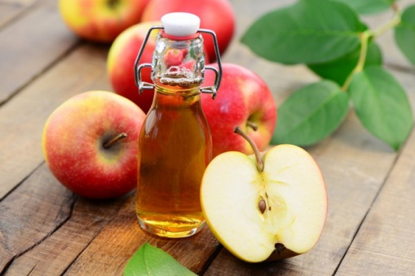 Cách chữa á vảy nến bằng giấm táo