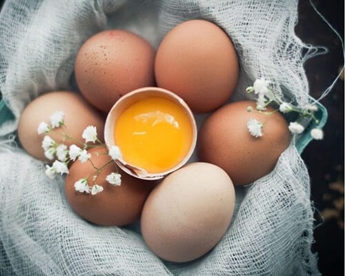 Bị u xơ tử cung không nên ăn nhiều trứng