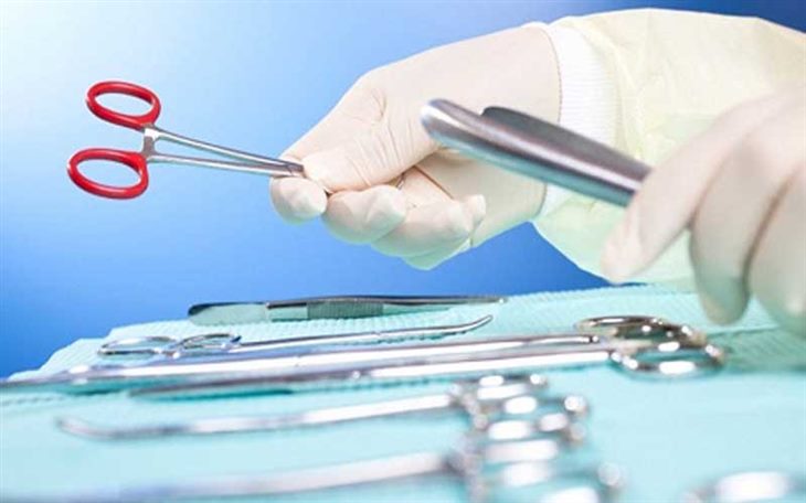 Phẫu thuật cắt tử cung tiềm ẩn nhiều biến chứng nguy hiểm