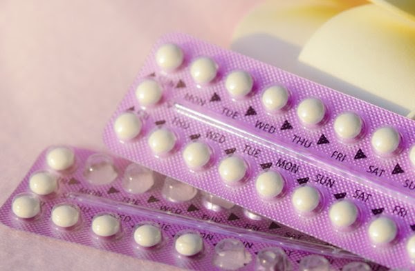 Uống thuốc tránh thai chữa rong kinh tiềm ẩn nhiều tác dụng phụ