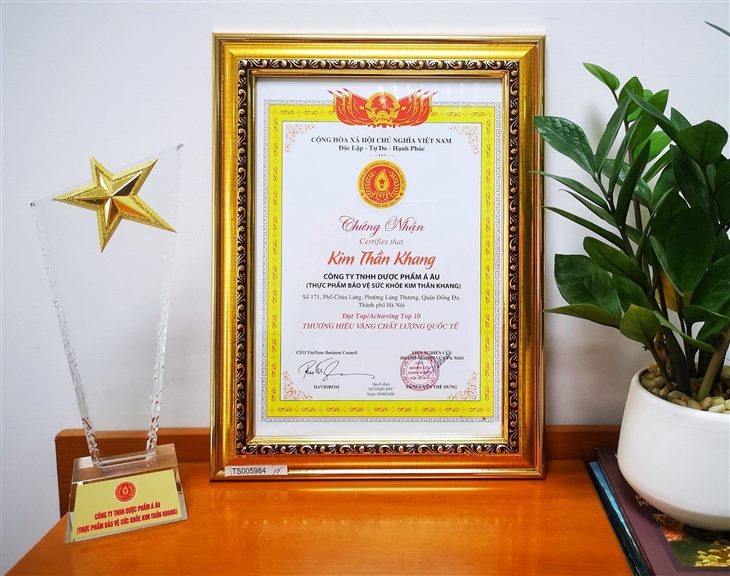 Kim Thần Khang vinh dự nhận giải thưởng Thương hiệu vàng chất lượng quốc tế năm 2020
