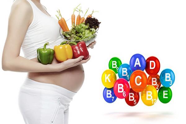Chế độ dinh dưỡng đầy đủ chất giúp việc mang thai trở nên thuận lợi hơn