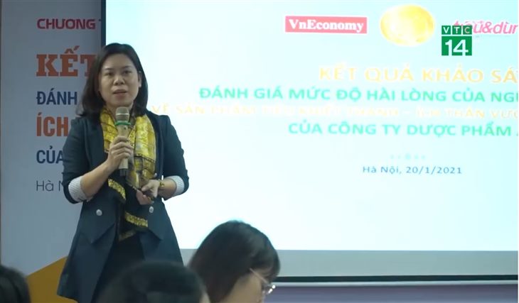 Trưởng nhóm nghiên cứu - Bà Nguyễn Hương công bố kết quả của khảo sát