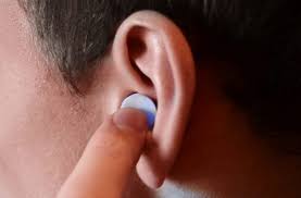 Đeo nút tai giúp phòng ngừa điếc đột ngột