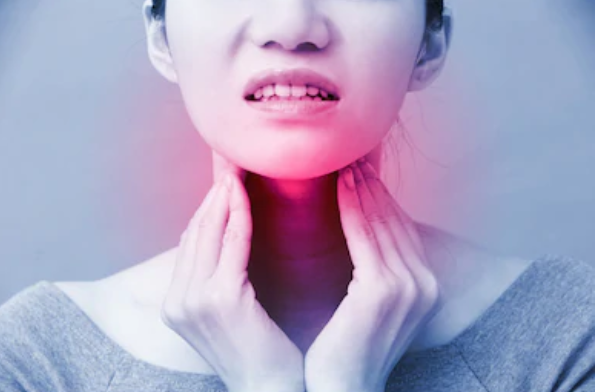 Viêm họng hạt tiềm ẩn nhiều biến chứng nguy hiểm