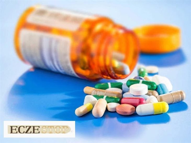Nhiều loại thuốc có thể được sử dụng để điều trị bệnh chàm