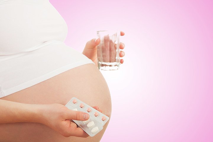 Viên uống bổ sung sắt và acid folic giúp mẹ dễ thụ thai và tránh nguy cơ bị sảy hay sinh non