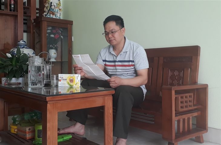 Anh Hùng sử dụng sản phẩm thảo dược Kim Thính đề cải thiện điếc đột ngột