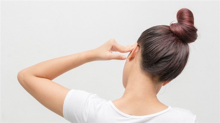 Tắc vòi nhĩ là nguyên nhân khiến tai bị ù và ngứa
