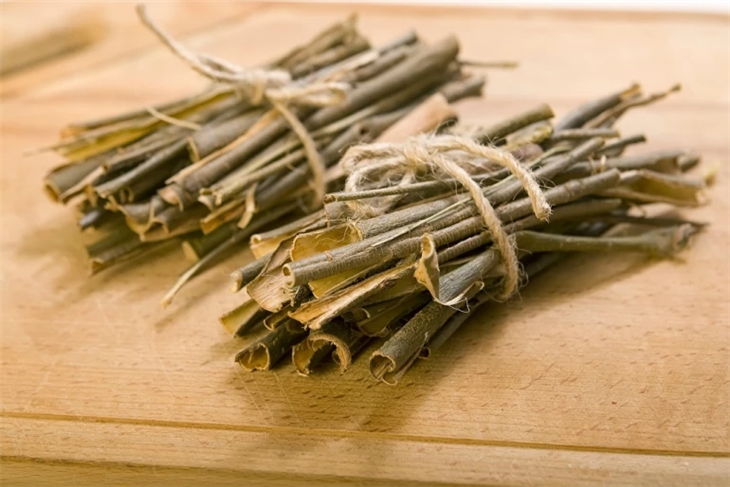 Chiết xuất vỏ cây liễu có tác dụng giảm đau rất tốt