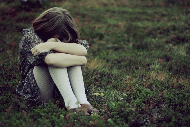 Đau buồn có thể trở thành trầm cảm không?