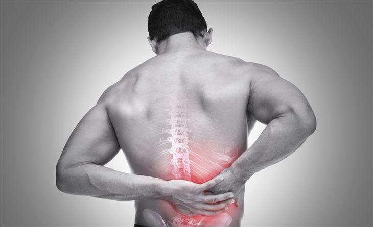 Sự khác nhau giữa đau lưng cấp tính và đau lưng mạn tính là gì? Chuyên gia Vũ Thị Khánh Vân trả lời