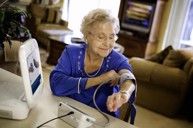 Cách điều trị tăng huyết áp tại nhà ra sao? Lời khuyên của PGS.TS Dương Trọng Hiếu