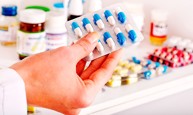 Viêm amidan uống thuốc gì để bệnh không tái phát? Chuyên gia phân tích