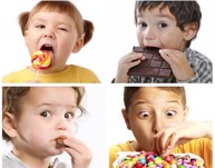 Ăn nhiều kẹo có phải là nguyên nhân gây hôi miệng không? PGS. TS Dương Trọng Hiếu tư vấn