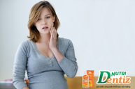 Phụ nữ đang mang thai bị hôi miệng, chảy máu chân răng có nên dùng Nutridentiz hay không?