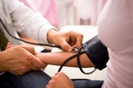 Người có nguy cơ bị huyết áp cao kèm bệnh đau dạ dày cần phải làm thế nào?