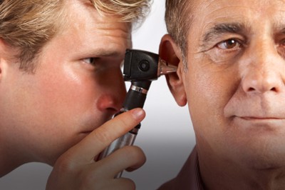 Suy giảm thính lực: Biểu hiện bằng tình trạng nghe kém