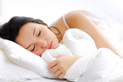 Ngủ triền miên có thể là dấu hiệu của bệnh tuyến giáp 