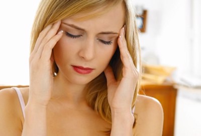 Suy giáp có thể gây ra chứng đau nửa đầu 