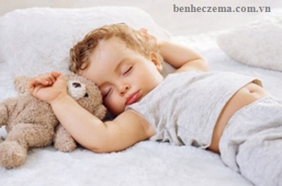 Giấc ngủ ảnh hưởng đến bệnh chàm như thế nào?
