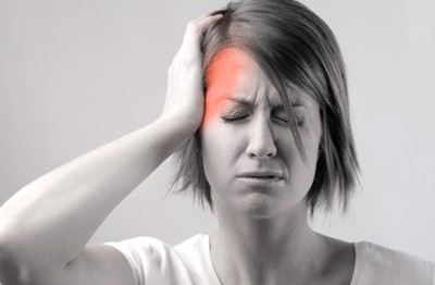 Nguy cơ đột quỵ não đe dọa người bị đau đầu