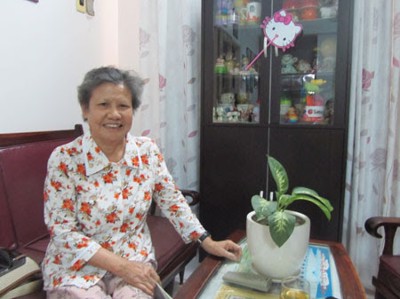 Tưởng nằm liệt cả đời vì đột quỵ não, bà Hòa đã cải thiện được sức khỏe nhờ dùng sản phẩm thảo dược