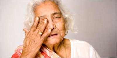 Mờ mắt - tưởng bệnh tuổi già mà ngỡ đâu biến chứng bệnh tăng huyết áp
