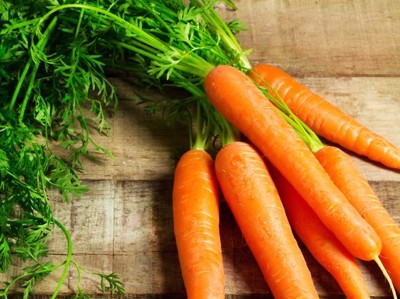Trị viêm thanh quản bằng cà rốt có tốt không? Chuyên gia Nguyễn Thị Vân Anh giải đáp