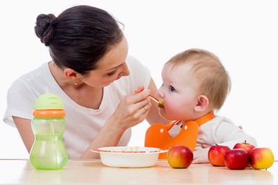 Tâm sự của bà mẹ trẻ có con biếng ăn, suy dinh dưỡng