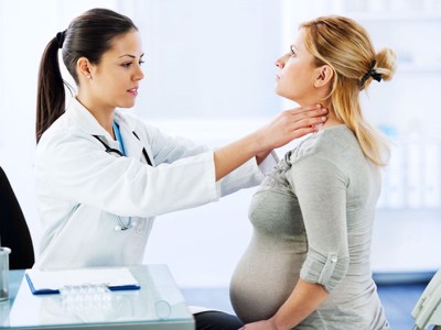 Người mắc bệnh bướu cổ khi mang thai cần lưu ý những gì? Chuyên gia Nguyễn Hồng Hải giải đáp