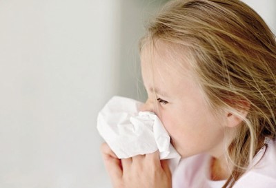 7 điều cần làm để phòng ngừa viêm đường hô hấp trên ở trẻ em trong mùa thu đông