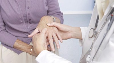 Những sai lầm thường gặp trong điều trị viêm khớp dạng thấp là gì? TS Nguyễn Thị Vân Anh tư vấn