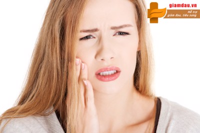 Mách bạn 3 “bí kíp” giảm đau răng an toàn, hiệu quả. XEM NGAY!