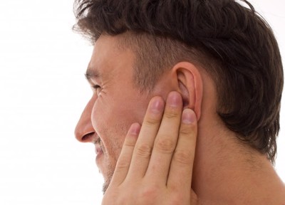 Tại sao hiện nay tình trạng ù tai, suy giảm thính lực ngày càng trở nên phổ biến?